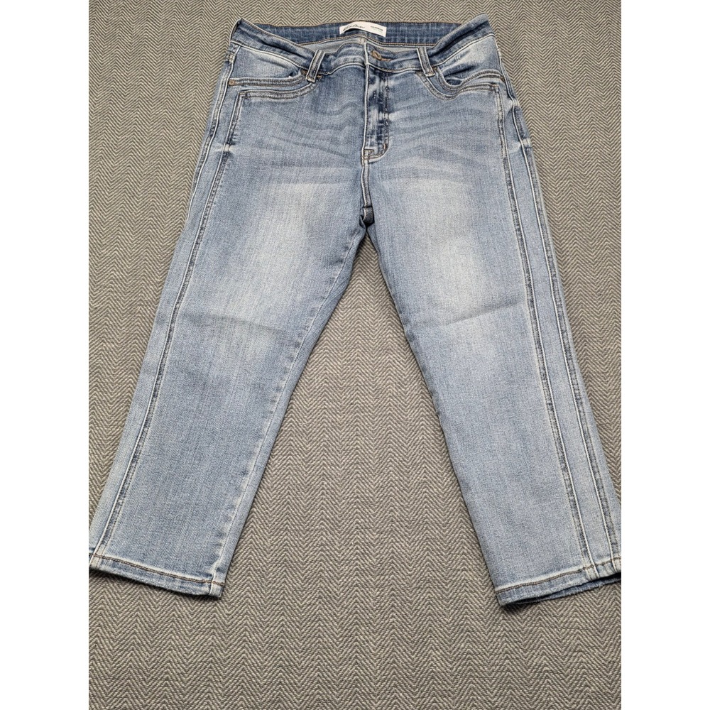 KanCan‎ Maurices Light Wash Straight Leg Front Seam Jeans 29 Style 215829